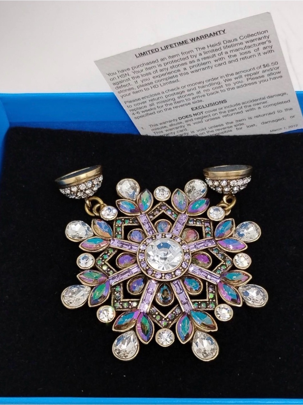 Heidi Daus Magnetic Enhancer Snowflake Pendant Original Warranty Card Included